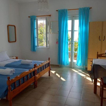 Jenny Apartments Карловаси Экстерьер фото