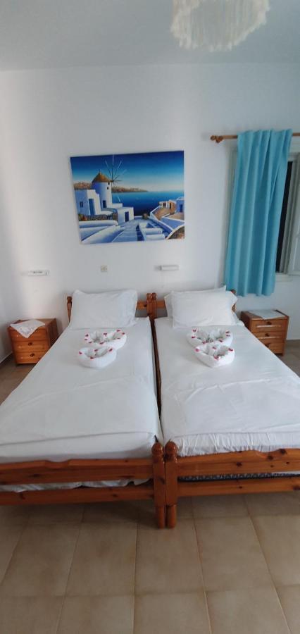Jenny Apartments Карловаси Экстерьер фото