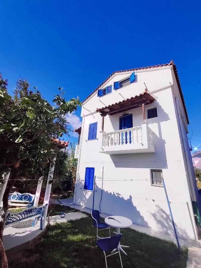 Jenny Apartments Карловаси Экстерьер фото