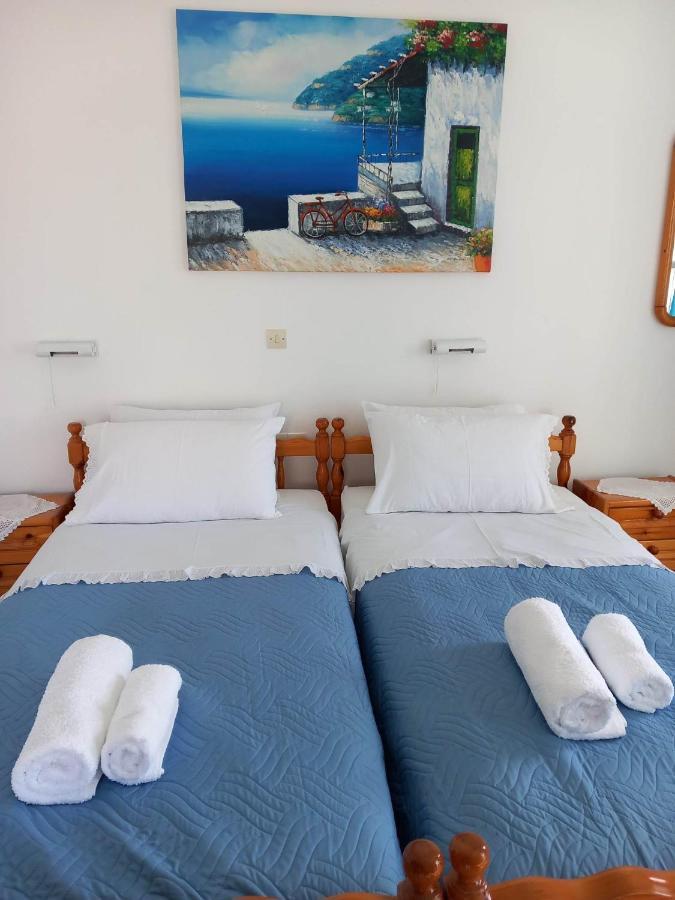 Jenny Apartments Карловаси Экстерьер фото